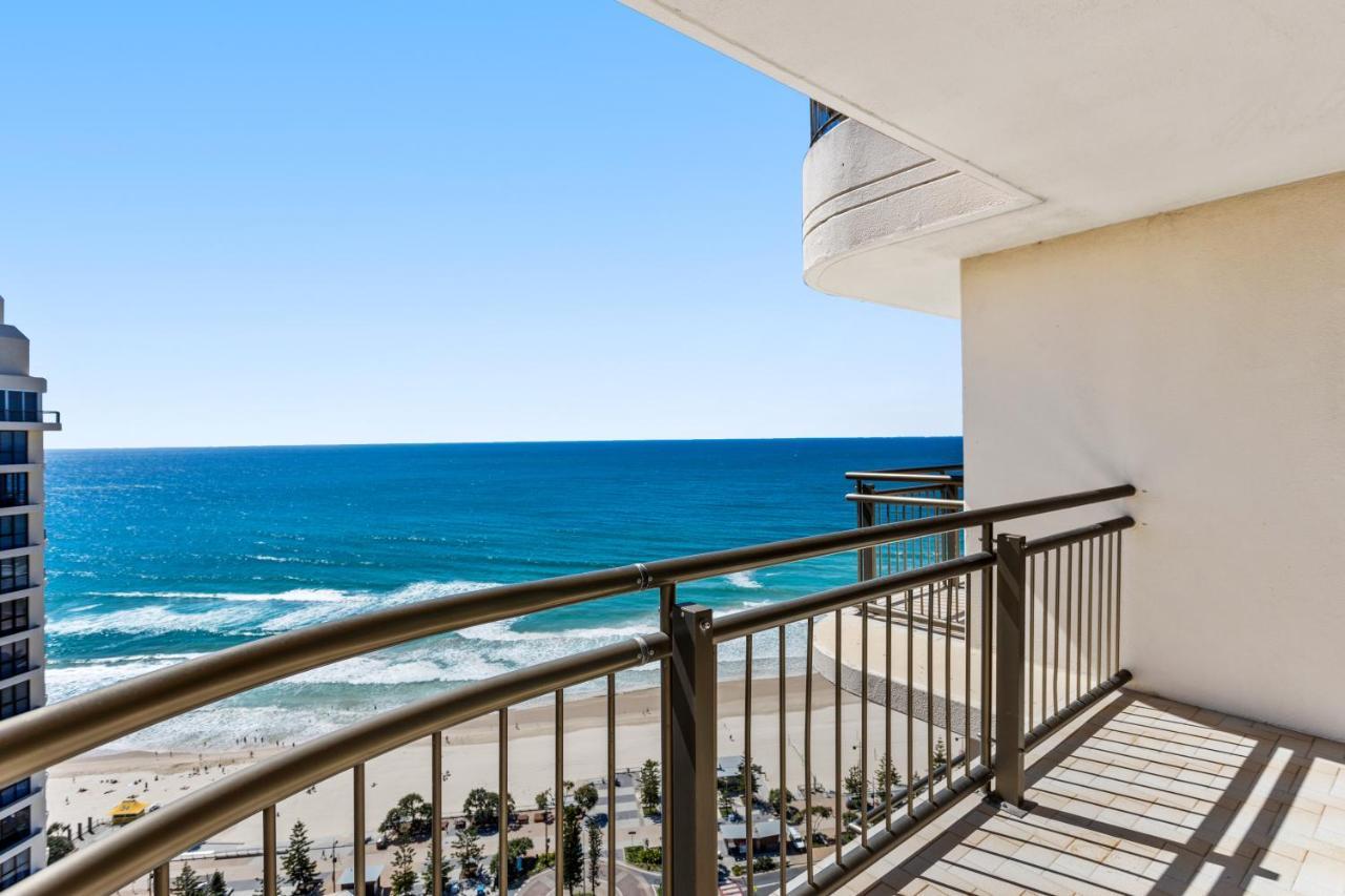 Apartment Oceanfront Studio With Pools, Gym & Tennis Court